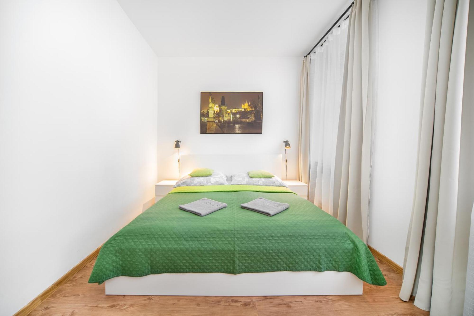 Apartment Near City Centre With Parking Place — Fotky 2